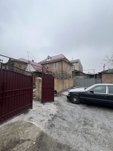 Продажа домов: Дом, 450 м², 7 комнат, Собственник, Старый ремонт