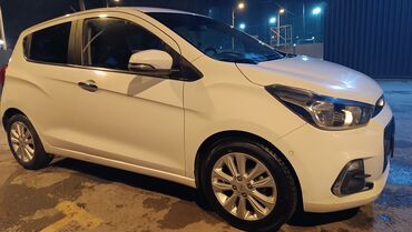 Chevrolet: Chevrolet Spark: 2017 г., 0.1 л, Вариатор, Бензин, Хэтчбэк — 5
