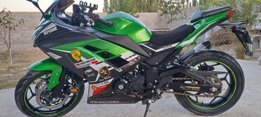 матасыклы: Спортбайк Kawasaki, 400 куб. см, Бензин, Чоңдор үчүн, Колдонулган