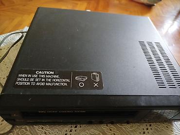 kaset calar: Toshiba VHS video maqnitofon - Ön tərəfdən yüklənən VHS kaset sistemi — 1
