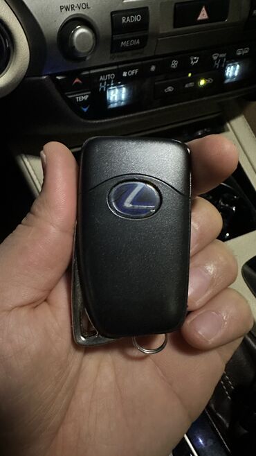 ключ от авто: Ключ Lexus 2017 г., Б/у, Оригинал
