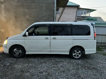 обмен на портер 2: Honda Stepwgn: 2004 г., 2 л, Автомат, Бензин, Минивэн