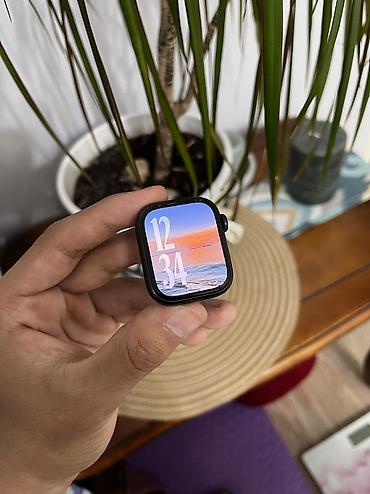 Apple Watch: Apple Watch 7 срочно ‼️ 41мм 81% акб В очень хорошем техническом — 1