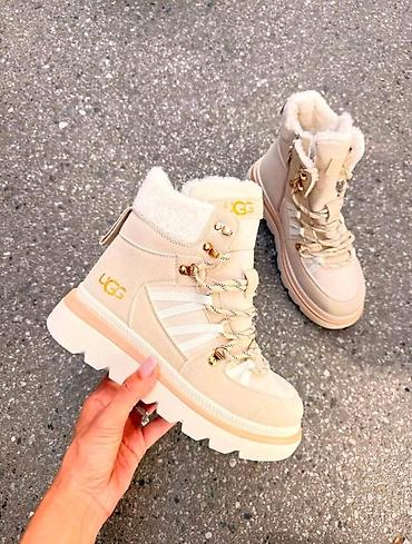 metro obuca snegarice: Ugg
36 do 41
 Cena 3999din✅️

NT❤ — 2