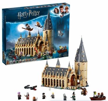 Игрушки: Лего Конструктор Гарри Поттер Большой Зал Хогвартса (938 деталей)