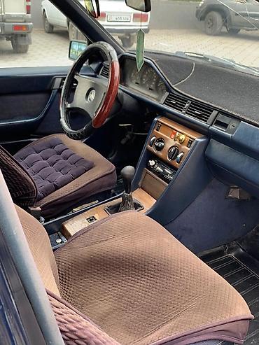 стеклоподъёмники на спринтер: Mercedes-Benz W124: 1989 г., 2 л, Механика, Дизель, Седан — 6