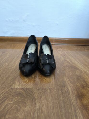 женские туфли 35 размер: Туфли 36, түсү - Кара