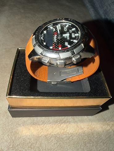 luc saat: Tissot T-Touch Titanium qol saatı - Model: Tissot T-Touch (arxa — 2