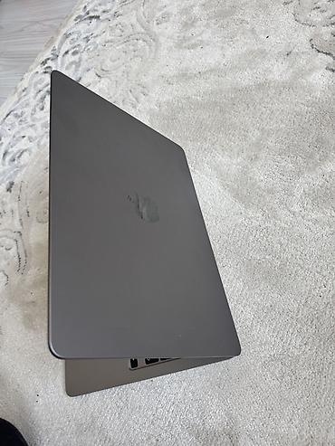Ноутбуки Apple (MacBook): Apple MacBook Air 13.6" (M2, 2022) — цвет Space Gray СОСТОЯНИЕ — 2