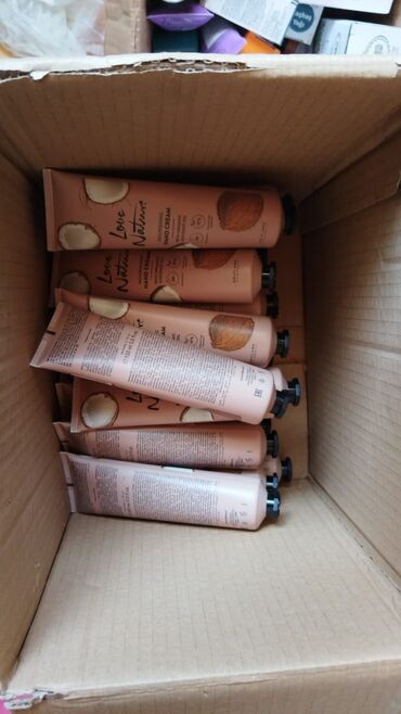 Bədənə qulluq: Oriflame bədən və şəxsi qulluq məhsulları – seçilmiş kolleksiyalar — 134