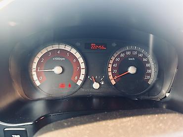 Kia: Kia Rio: 2010 г., 1.4 л, Механика, Бензин, Хэтчбэк — 13
