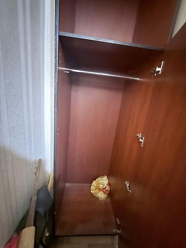 study table: Компьютерный стол, Б/у, С полками — 10