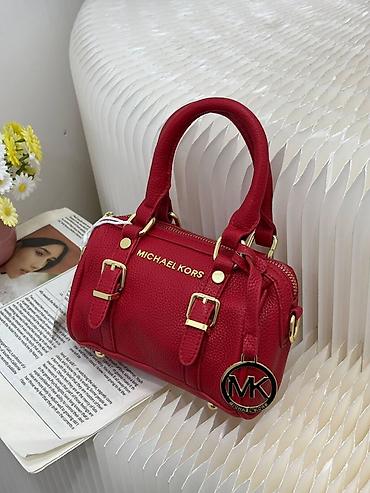 Aksesuarlar: Michael Kors mini çanta – barrel/düyməli dizayn - Rənglər: qırmızı və — 1
