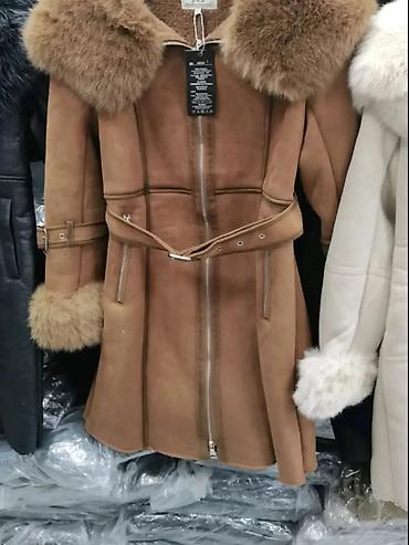 Zimske jakne: Ženska zimska jakna/kaput sa krznom - Elegantna silueta do iznad — 9