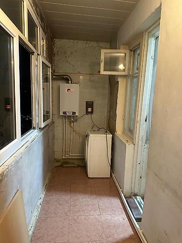 kiraye evl: Bakıxanov qəsəbəsində ( Razində ) Çempion çay evinin arxası, Qloroiya — 8