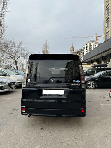 Honda: Honda Stepwgn: 2003 г., 2 л, Бензин, Минивэн — 17