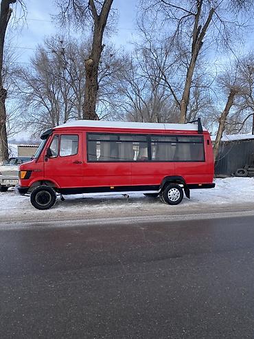 бус будка: Автобус, Mercedes-Benz — 1