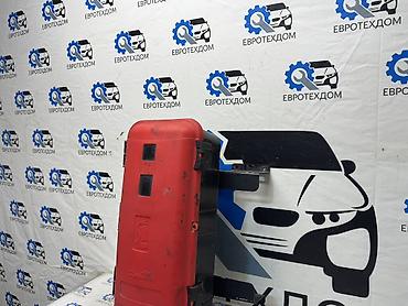Другие комплектующие багажников на крышу: Ящик огнетушителя Контрактный из Германии, в отличном состоянии. Для — 2