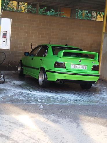 bmw e36 kuza: BMW 3 series: 2 l | 1998 il Sedan — 6