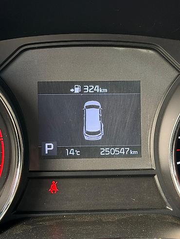 Kia: Kia Carnival: 2020 г., 2.2 л, Дизель — 9