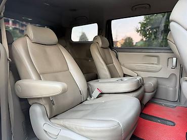 Kia: Kia Carnival: 2017 г., 2.2 л, Автомат, Дизель, Минивэн — 8