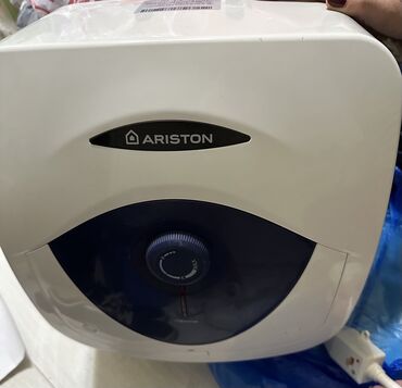 вода диспенсер бишкек: Накопительный водонагреватель Объем бака: 15 л, Ariston, Электрический, Регулятор температуры, Новый