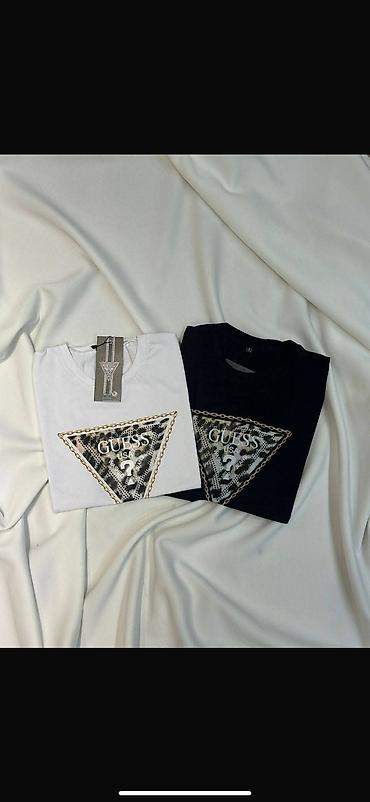 Majice kratkih rukava: Ženske majice S,M,L,XL,XXL veličine 1 komad 2300 din . 2 komada 3200 — 7