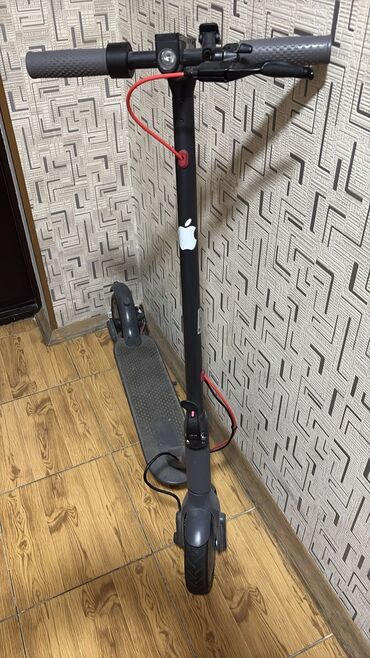 бампера гольф 2: Yeni kimidir.Hec bir problemi yoxdur.3-4defe surulub.Sureti 30km.Real