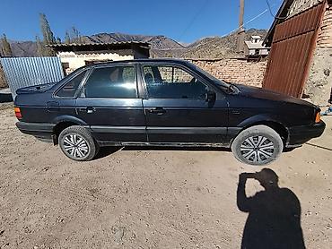 прикуриватель для авто: Volkswagen Passat: 1992 г., 2 л, Механика, Бензин, Седан — 7