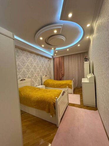 Uzunmüddətli kirayə mənzillər: 8 Noyabr metrosu Rahatin yanınında mənzil kirayə verilir. Mərtəbə — 2