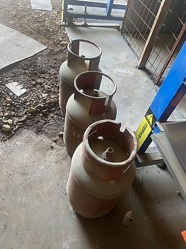 Торговое оборудование: Газовые баллоны стальные, типовые для сжиженного газа (пропан/бутан) — 3