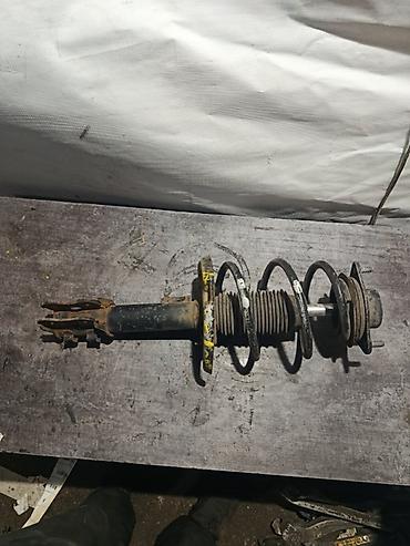 oem: Амортизационная стойка (передняя левая) в сборе со пружиной и опорой — 2