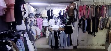 мебель кафе: Торговые места в крытом рынке - Формат: металлические торговые — 3