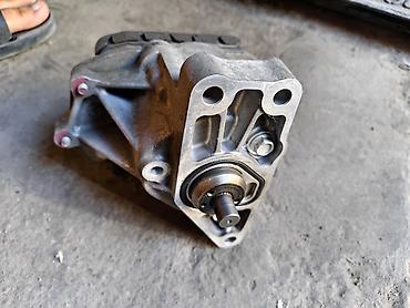 На изображении показан блок управления системой Valvematic (модуль