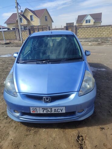 Honda: Honda Fit: 2002 г., 1.3 л, Вариатор, Газ, Хэтчбэк