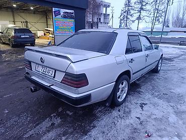 Mercedes-Benz: Mercedes-Benz E-Class: 1987 г., 2 л, Механика, Бензин, Седан — 1
