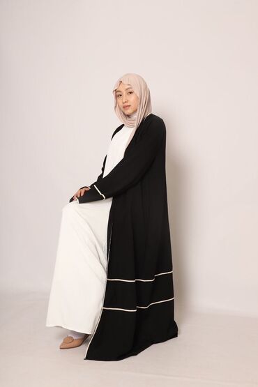 абая хиджаб: Универсальная и удобная абая💞 Ткань : лен хлопок 💥 Размер : 42-52