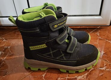 polovna muska obuca: Boots, Size - 35