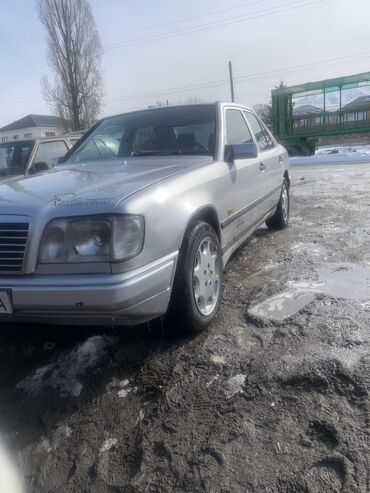 Унаа сатуу: Mercedes-Benz W124: 1989 г., 2.3 л, Механика, Бензин, Седан