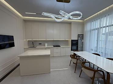 Продажа домов: 6 комнат и более, 280 м², 4 соток, Бишкек, Арча-Бешик ж/м — 6