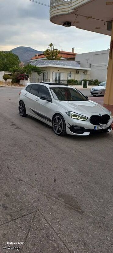 BMW 118: 1.5 l | 2021 year Hatchback