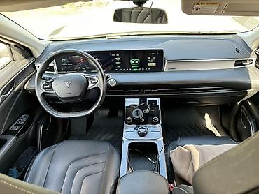 roewe rx5 2023: Электромобиль кроссовер NETA U(белый) - Просторный 5‑местный — 6