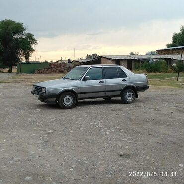 волсваген: Volkswagen Jetta: 1988 г., 1.8 л, Механика, Бензин, Седан