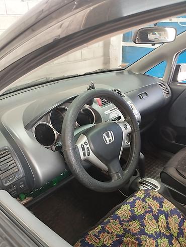 tesla 3: Honda Jazz: 2007 г., 1.4 л, Автомат, Бензин, Хэтчбэк — 5