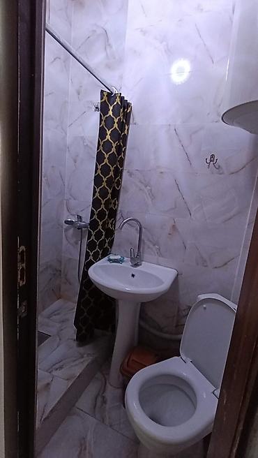studio apartment: Студия с санузлом в многоэтажном доме. - Планировка: одна комната с — 3