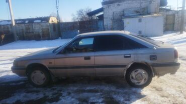 Mazda: Mazda 626: 1987 г., 2 л, Механика, Газ, Хэтчбэк