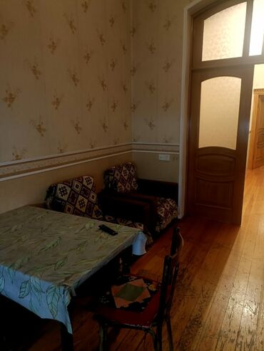 Uzunmüddətli kirayə mənzillər: 3 otagli ev dolu veziyetde. hər bir serayiti var Razinen gelende — 4