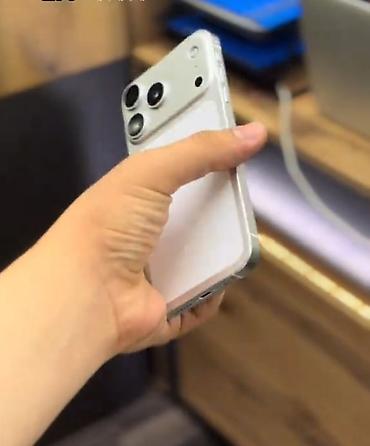htc u ultra: Məhsul: Kompakt smartfon, gümüş-ağ rəngli korpus Xüsusiyyətlər: - — 1