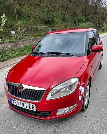 piter auto plac borca: Škoda Fabia – Ambiente 1.4 benzin/plin,crvena, hečbek, 5 vrata - — 1