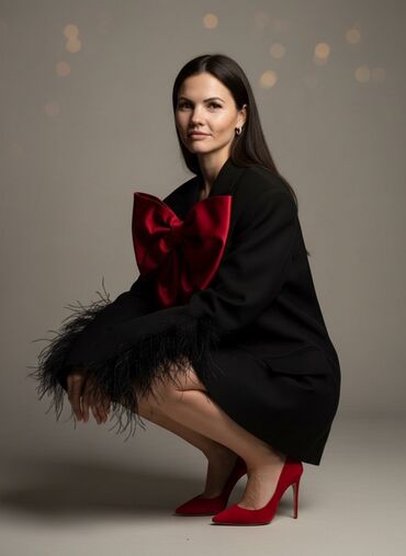 Графические дизайнеры: Графический дизайнер — 30